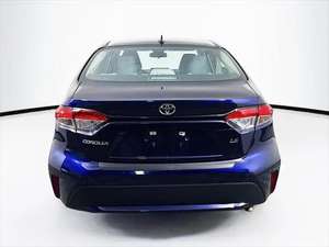 Toyota Corolla LE 2021 - Product Image 2