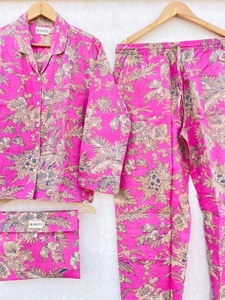 Ensemble de pyjama en coton floral pour femmes grande taille, imprimé numérique indien, décontracté, respirant, coupe ajustée, ensemble de pyjama pour demoiselle d'honneur - Product Image 4