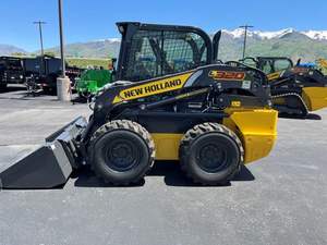 Chargeuse compacte New Holland L320 avec moteur Camc rapide et fiable, pompe 220V, boîte de vitesses, moteur et engrenage - Haute efficacité, garantie de 2 ans - Product Image 5