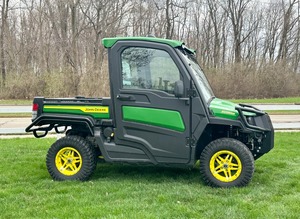 รถแทรกเตอร์ล้อใหม่ ปี 2024 รุ่น 835R ขับเคลื่อน 4 ล้อ 70 แรงม้า สำหรับงานเกษตร พร้อมเครื่องยนต์ประสิทธิภาพสูง ชิ้นส่วนหลัก ปั๊ม/เครื่องยนต์/เกียร์ ขาย - Product Image 4