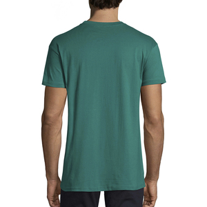 เสื้อยืดลำลองผู้ชายสไตล์ผจญภัย ออกแบบมาเพื่อการเคลื่อนไหวที่สบาย พร้อมด้วยรูปลักษณ์ทันสมัยและเสน่ห์ไลฟ์สไตล์สุดเท่ในปัจจุบัน - Product Image 3