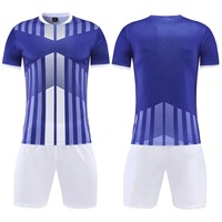 Setelan Jersey Sepak Bola Kustom Warna Logo Kustom Seragam Tim Sepak Bola Pria Setelan Olahraga Lengan Pendek Tracksuit Poliester yang Dipersonalisasi