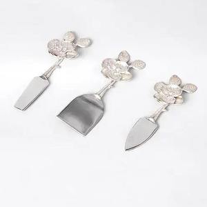 Cheese Spreader Polished Butter Slicer Full Gold Leaf Handle Tableware Royal Silver Plated Stainless Steel Slicer - Product Image 2