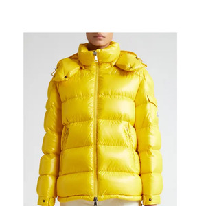 Dernier style, veste matelassée pour femme en polyester/nylon, broderie, double fermeture éclair coulissante, brillante, manches longues, poche, bouton, poignet à revers - Product Image 5