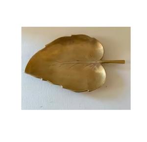 Plateau de service en aluminium plaqué or antique supérieur Plateau de service en aluminium doré Pièce maîtresse décorative pour fruits - Product Image 1