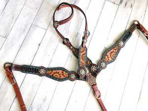 Girasol Tooled Painted Inset Teal Buckstitch Tack Set Headstall Fringe Placa de pecho Cuero genuino ligero Tachuela de temporada - Product Image 4