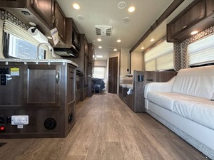 Proveedor Verificado de Remolques de Campamento Usados Jayco Red Hawk 26XD 2018 en Venta - Product Image 5
