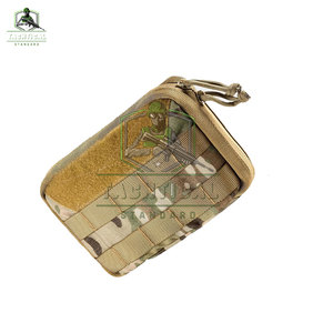 Pochette tactique confortable avec bandoulière en polyester/nylon pour le rangement d'équipements de voyage et de camping – Durable et facile d'accès - Product Image 2