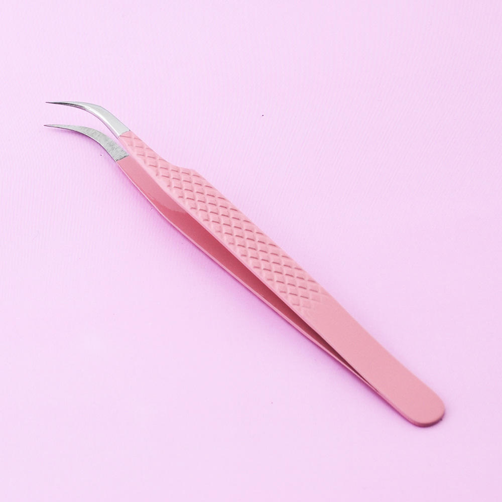 Curved Classic Tweezer