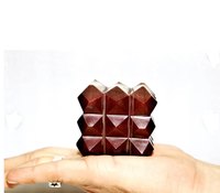 Figurine cube en cristal 54 pyramides faite à la main en gros de l'Inde Feng Shui & Vastu Energy Harmonizer pour la maison, décoration de bureau