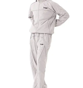 Chándal personalizado de dos piezas de nailon reflectante con cremallera para hombres y mujeres estilo informal para la temporada de otoño en SAMMY WEARS - Product Image 6