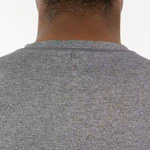 Camiseta de lujo en blanco de gran tamaño de algodón orgánico gráfico, camiseta de alta calidad con hombros caídos, peso pesado 250GSM para adultos - Product Image 1