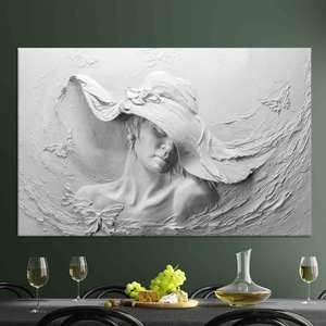 Portrait d'une femme élégante sur toile : Art mural imprimé moderne, TOILE ENVELOPPEE - Product Image 1