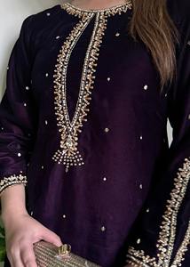 Vestido de Terciopelo para Mujer de Alta Calidad, Elegante, Color Personalizado, Servicio Personalizado, Cantidad al por Mayor, para Bodas y Fiestas - Product Image 5