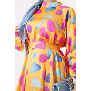 Vestido de satén con cinturón de patrón mixto amarillo - Product Image 2