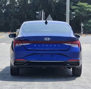 HYUNDAI ACCENT SMART 360 2023 d'occasion, 4 cylindres, 1 998 cm³, 2 places, 184 ch, essence, V6, transmission automatique - Product Image 2