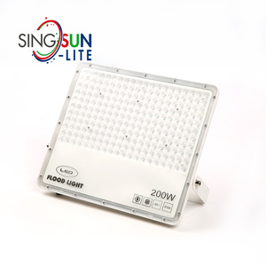 슬림 불릿 다이캐스트 알루미늄 하우징 LED 플러드 라이트 SKD IP67 등급 DOB 야외 방수 200와트 LED 플러드라이트 - Product Image 5