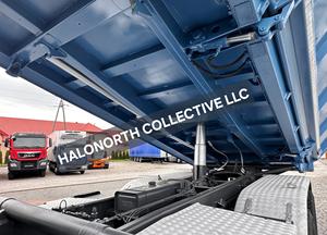 CAMIÓN VOLQUETE USADO MERCEDES BENZ AXOR 2840 2013, 6,00 M+ BORDMATIC/8X4 BLANCO EURO 6 DIÉSEL 420HP TRANSMISIÓN AUTOMÁTICA - Product Image 6