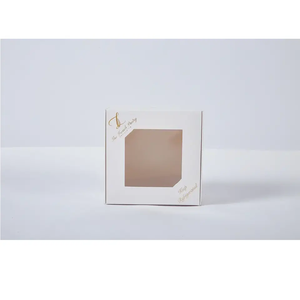 กล่องขนมกระดาษเคลือบเงาลายนูนสำหรับแสดงเค้กเป็นมิตรต่อสิ่งแวดล้อมช่องหน้าต่างกระดาษเคลือบเงาแบบรีไซเคิลเป็นมิตรกับสิ่งแวดล้อม - Product Image 6