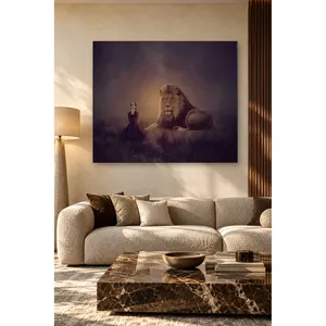 Impression sur toile Fida Lion et jeune fille dans une prairie sombre - Product Image 4