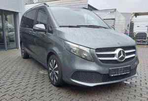 Sedán V-Class Usado 2024, 1-25000 Millas, Motor 4.1-6L, Transmisión Automática, Asientos de Cuero, Volante a la Izquierda, R17, Techo Panorámico - Product Image 5