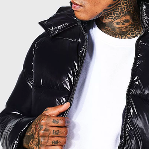 Veste d'hiver Streetwear imperméable et écologique à capuche pour hommes surdimensionnée personnalisée en gros avec logo avant - Product Image 5