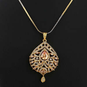 Kundan Jewellery <b>Locket</b> Set - Peach & Golden - Product Image 2