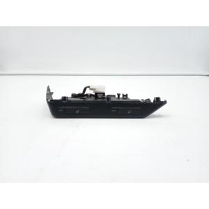 LEXUS UX Series (19>) <b>SEAT</b> <b>HEATING</b> SWITCH 8475276040 - Product Image 1