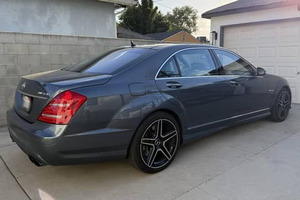 Mercedes-Benz S65 AMG UltraLuxury V12Performance d'occasion de 2007 à vendre - Product Image 3