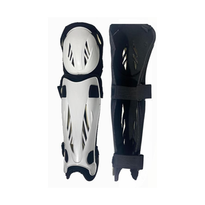Protège-tibia personnalisé Protège-jambes pour hockey professionnel Équipement de protection pour balles de terrain de sport - Product Image 5