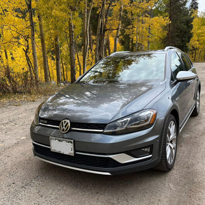 2019 Utilisé pour Golf Alltrack SE Conduite à gauche Euro IV 50001-75000 Miles - Product Image 1
