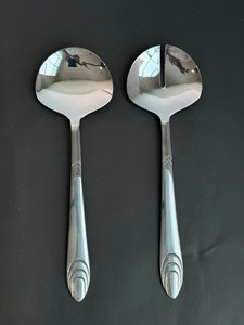 Cuchara para Servir Ensaladas Premium de Acero Inoxidable con Diseño de Fácil Agarre, Ideal para Uso en la Cocina, al Mejor Precio al por Mayor - Product Image 6