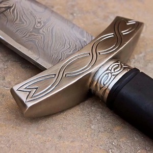 Épée viking artisanale en acier Damas avec fourreau, plaqué argent, décoration murale médiévale, cadeau - Product Image 3