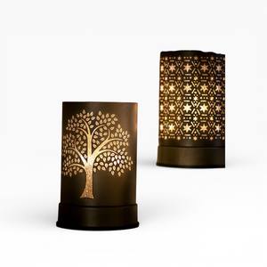 ชุดเชิงเทียนโลหะสีดำสามชุดพร้อมใบภาพแอบสแตรกต์ตัดเงาสำหรับตกแต่งแบบพรีเมี่ยม - Product Image 5