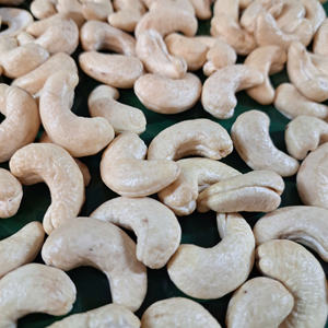 เมล็ดมะม่วงหิมพานต์ W180ไม่รวมภาษีซันติโกคาจูบาดัม - Product Image 1