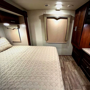ผู้จัดจำหน่ายรถบ้านมือสอง ปี 2018 รุ่น For rest River George town 5 Series GT5 class A รุ่น 31L5 - Product Image 5