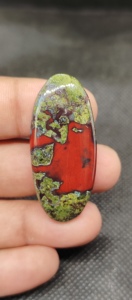 UDudgems เครื่องเพชรพลอยมังกรธรรมชาติสีแดงสีเขียวแบบหลวมขนาด100กรัมสำหรับทำเครื่องประดับราคาโรงงาน - Product Image 4