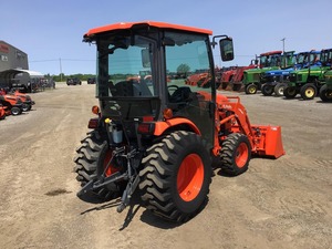 2023 pour tracteur à pied agricole LX3310 utilisé avec des composants de moteur et de roulement 40 HP pour l'inspection vidéo et l'inspection fournie - Product Image 5