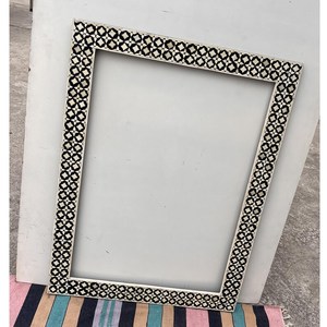 Marco de Espejo de Pared con Incrustaciones de Hueso Tradicional Personalizado, Intrincado Trabajo de Incrustación a Mano, Espejo Decorativo de Alta Gama, Ecológico y Duradero - Product Image 5