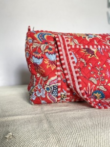 Sac de nuit, sac de voyage à bandoulière matelassé imprimé floral, sac de plage Boho, sac de week-end personnalisé, cadeau de garçons d'honneur, sac fourre-tout - Product Image 5