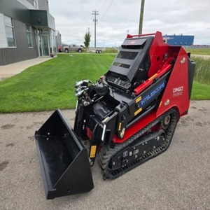 รถตักล้อยางดีเซล Toro TX1300 แบบตีนตะขาบ รถตักขนาดเล็ก รถตักหน้าขุดขนาดเล็ก กำลัง 75 กิโลวัตต์ ความสามารถในการรับน้ำหนักสูง - Product Image 2