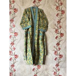 Bata Kimono de Algodón Tejida a Mano, Transpirable, con Solapa en Contraste, Manga Tres Cuartos, Estampado a Mano, para Ocasiones de Ocio - Product Image 1