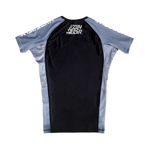 Rashguard MMA unisexe léger, respirant, à séchage rapide, pré-rétréci, écologique, antibactérien, UPF50, manches courtes - Product Image 6
