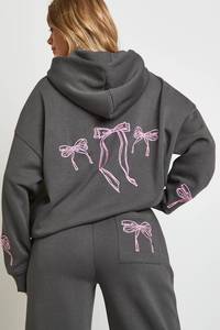 Ensemble de survêtement décontracté pour femme en charbon de bois solide, nouveau design, 2 pièces, écologique, respirant, sweat-shirt à capuche et pantalon de survêtement - Product Image 4