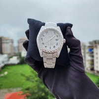 Montre à quartz de luxe pour homme Al Malik Jeweller, entièrement sertie de pierres, chiffres arabes, verre minéral écologique, acier inoxydable
