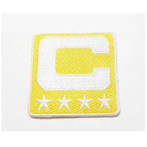 Écusson de capitaine C personnalisé 4 étoiles dorées insigne d'équipe sportive brodé à repasser ou à coudre pour maillots de football football hockey - Product Image 3