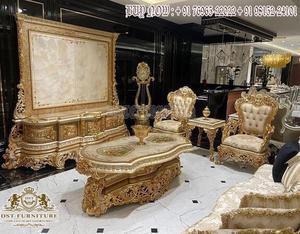 Elegante Juego de Comedor Estilo California King en Acabado Plateado, Juego de Comedor de Madera Tallada en Plata de Lujo Indio con Sillas Tapizadas, Oferta en EE. UU. - Product Image 4