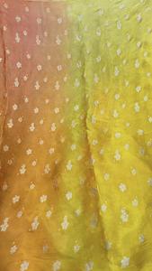 Tela Crepé Jacquard Multicolor Bordada para Creaciones de Caftán y Lehenga - Product Image 2