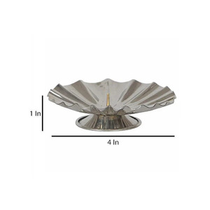 Porte-encens traditionnel Dhoop Dhani Plate pour une utilisation spirituelle et aromatique - Product Image 4