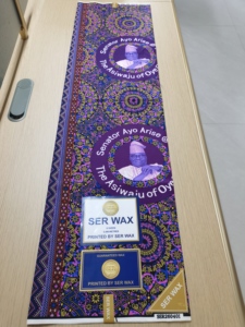 Tissu ciré 100 % polyester <span class=keywords><strong>APC</strong></span>, prix de gros direct usine, pour les élections présidentielles du gouvernement de l'État de Lagos au Nigeria en 2027 - Product Image 3